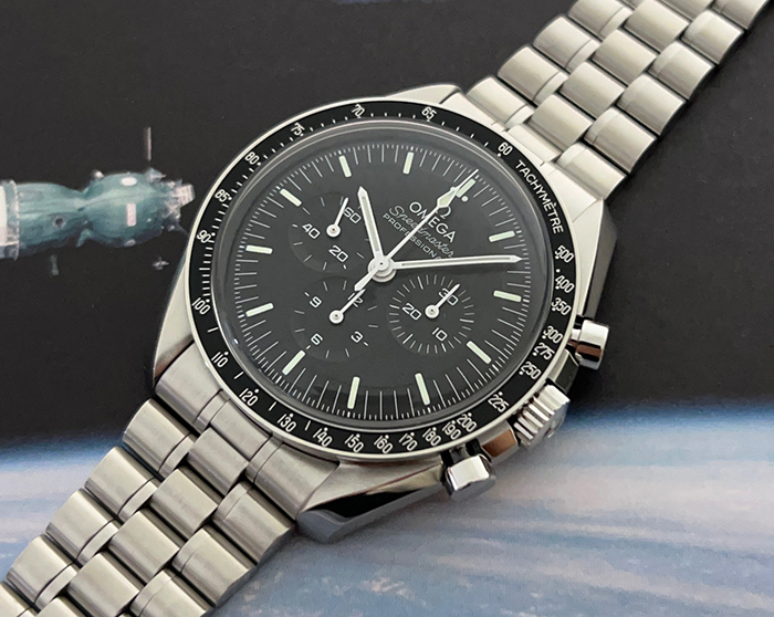 Omega Speedmaster Moonwatch Professional Co-Axial Master Chronometer Chronograph Ref. 310.30.42.50.01.001 (current model)